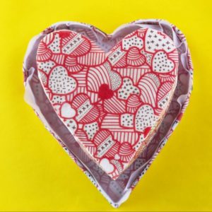 Torta de Corazón decorada con papel comestible